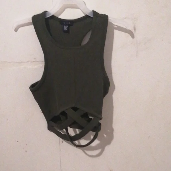 Tops - Picture 1 of 1